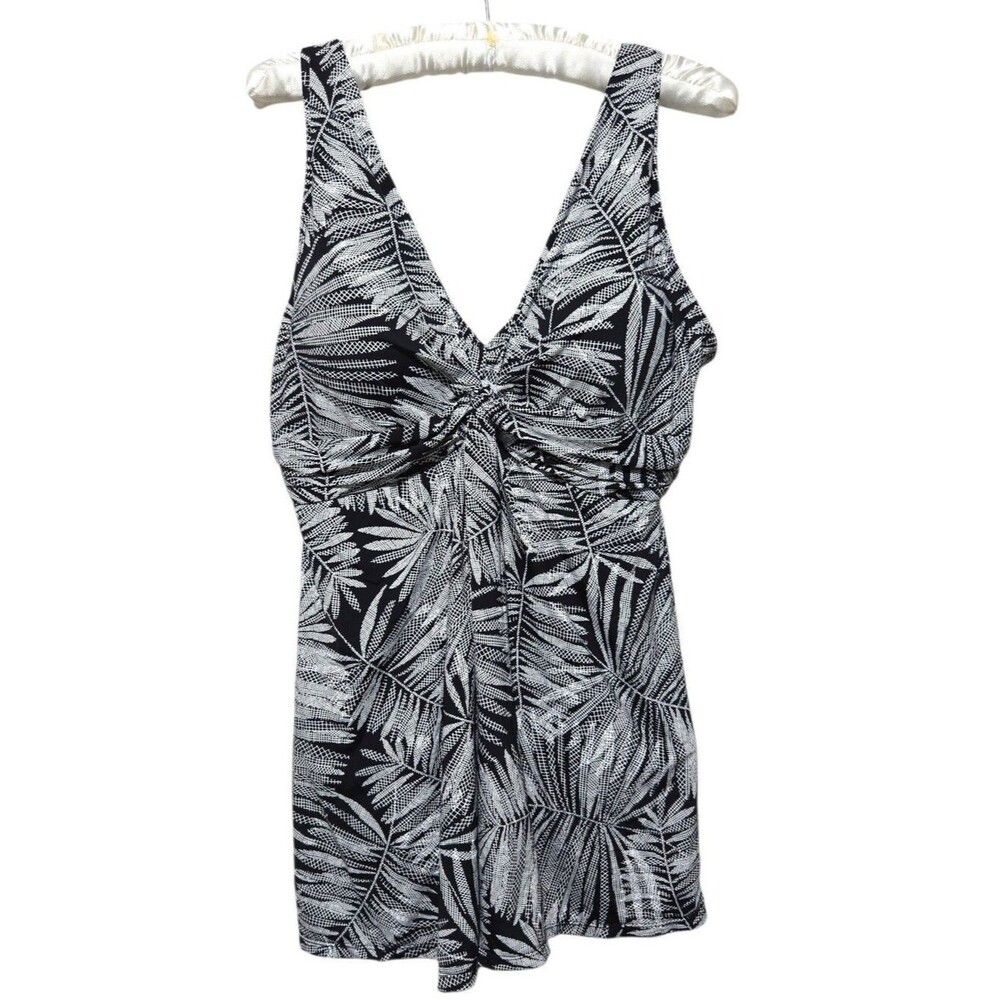 Swimsuits For All Black and White Palm One Piece Swimwear Dress Plus size 16